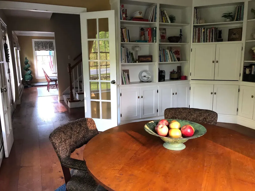 12 Wyndridge Circle Pelham NH 03076