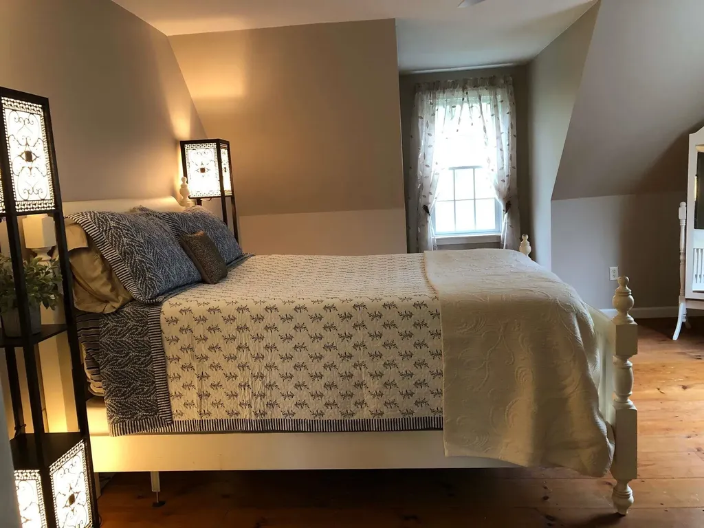 12 Wyndridge Circle Pelham NH 03076
