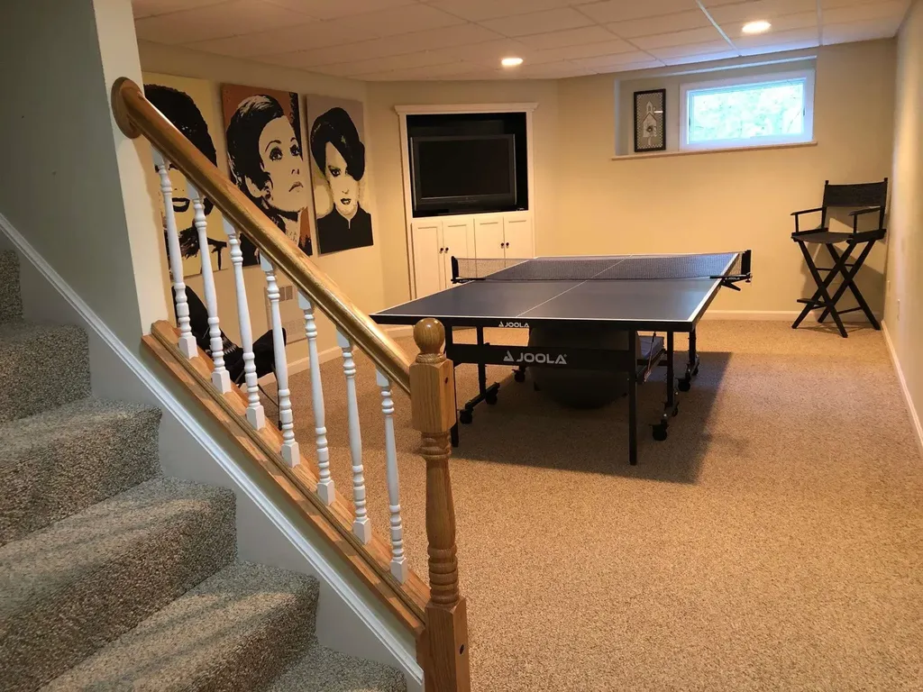 12 Wyndridge Circle Pelham NH 03076