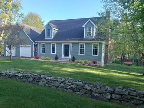 12 Wyndridge Circle Pelham NH 03076