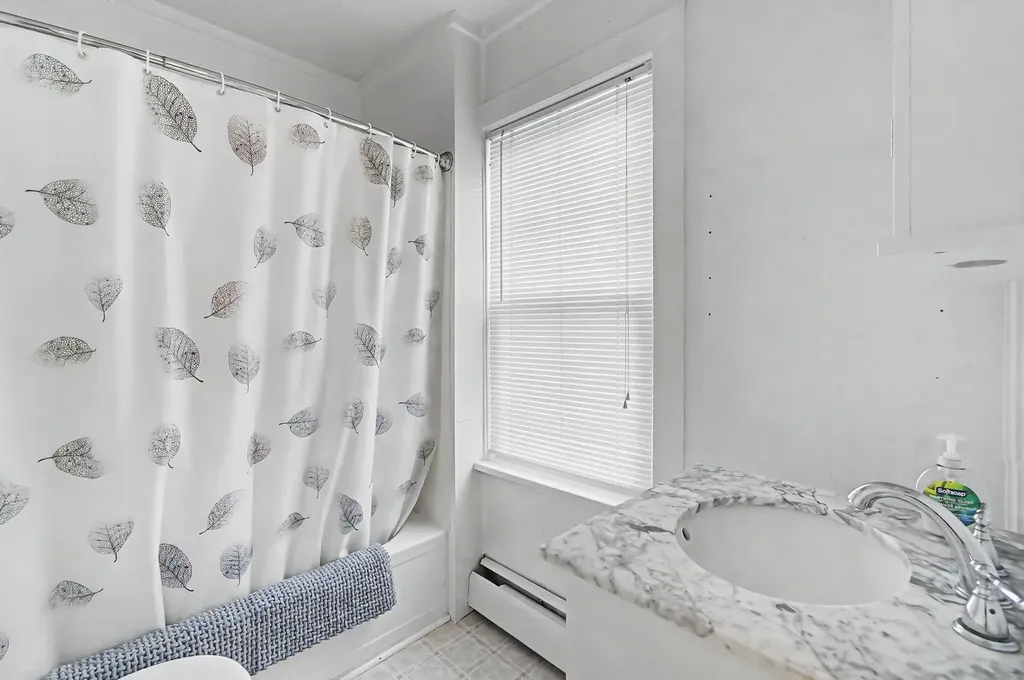 18 Diamond Street St. Albans City VT 05478