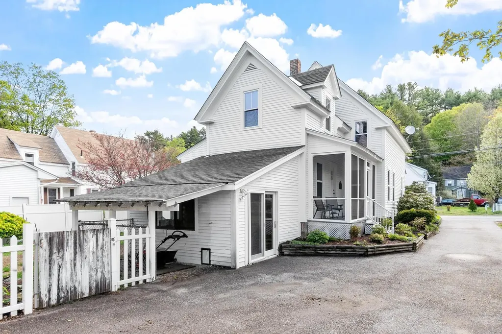 72 North Lincoln Street Keene NH 03431