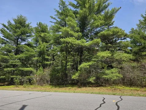 23 Logan Way Ossipee NH 03864