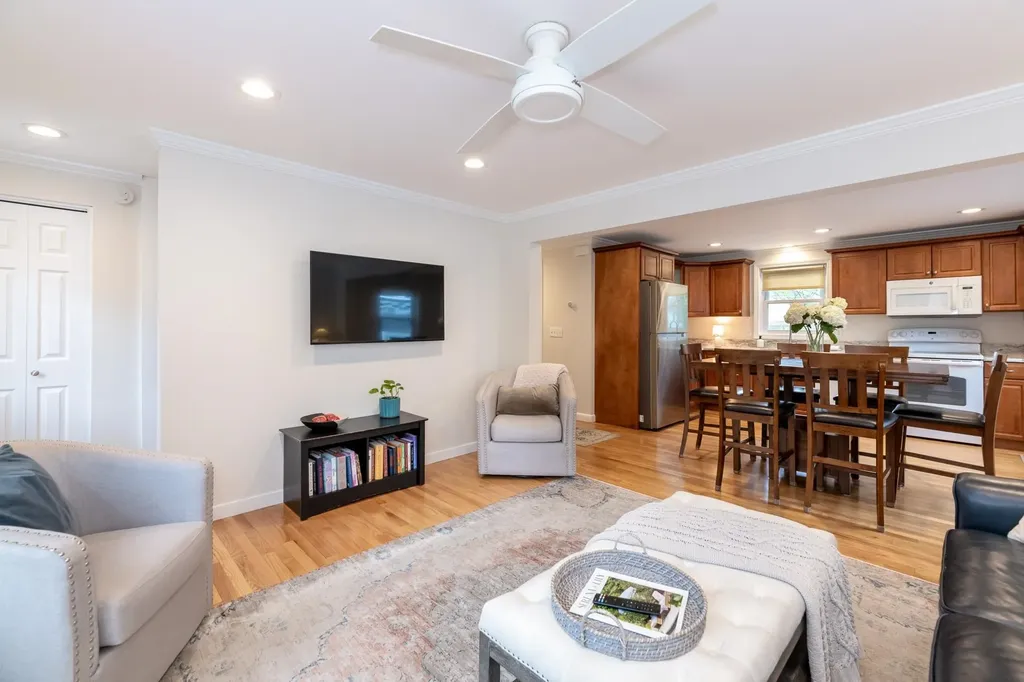12 Wedgewood Drive Concord NH 03301