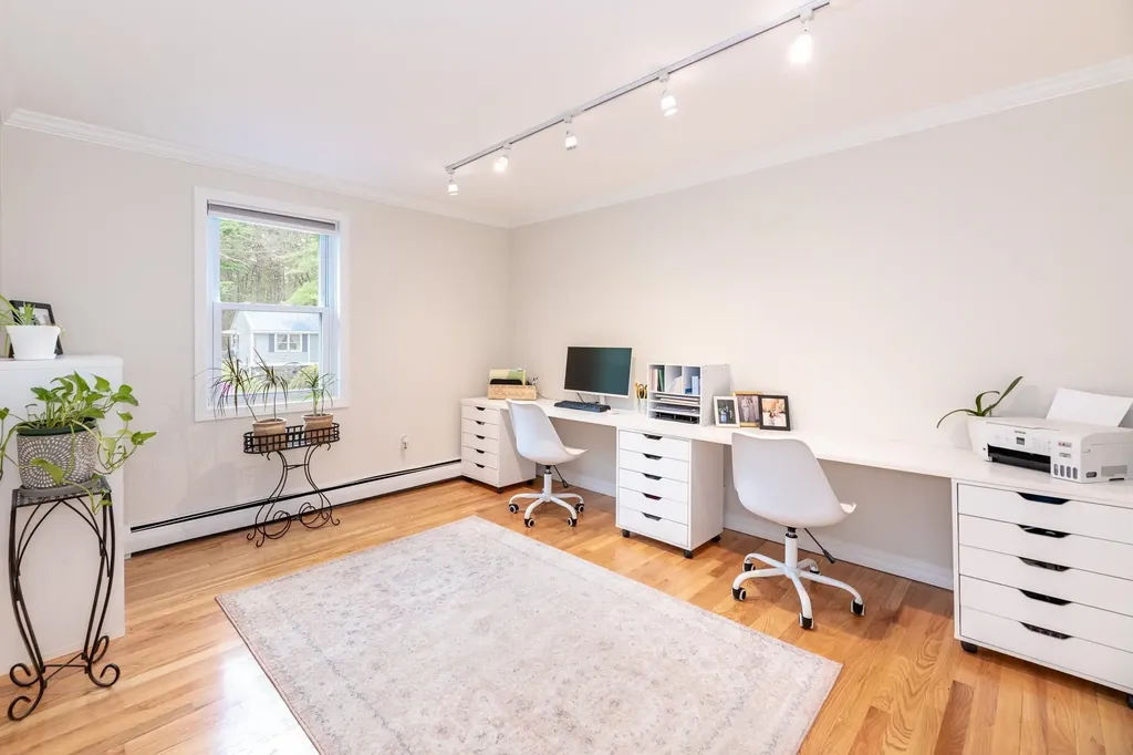 12 Wedgewood Drive Concord NH 03301