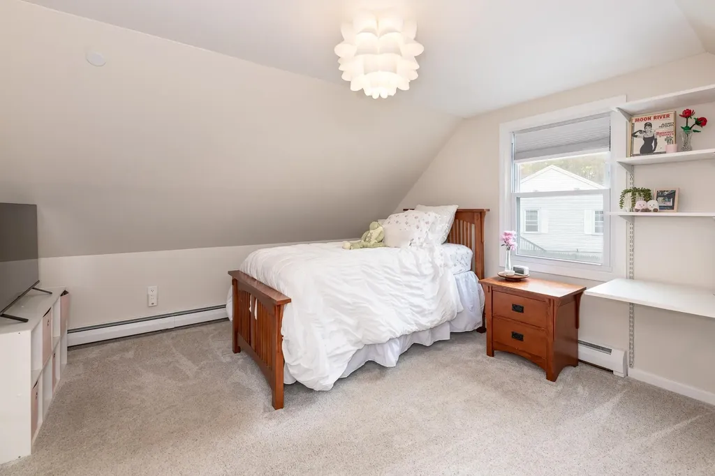 12 Wedgewood Drive Concord NH 03301