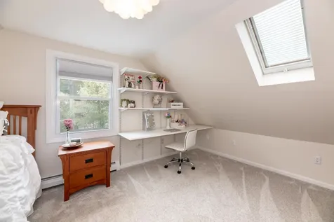 12 Wedgewood Drive Concord NH 03301
