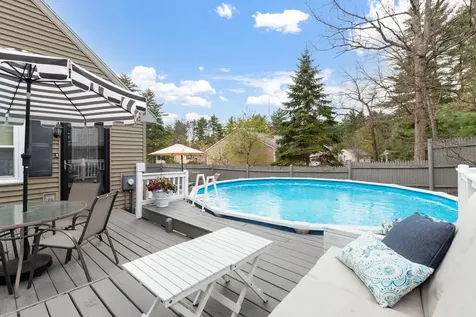 12 Wedgewood Drive Concord NH 03301