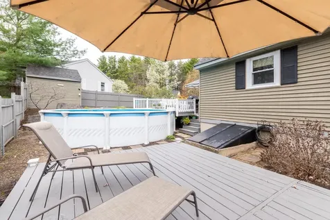 12 Wedgewood Drive Concord NH 03301