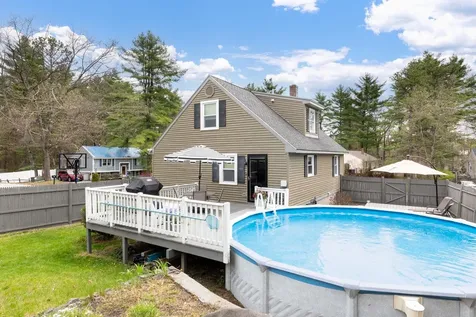 12 Wedgewood Drive Concord NH 03301