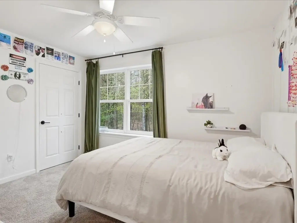 4 Marion Avenue Essex VT 05452
