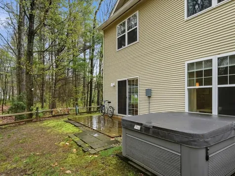 4 Marion Avenue Essex VT 05452