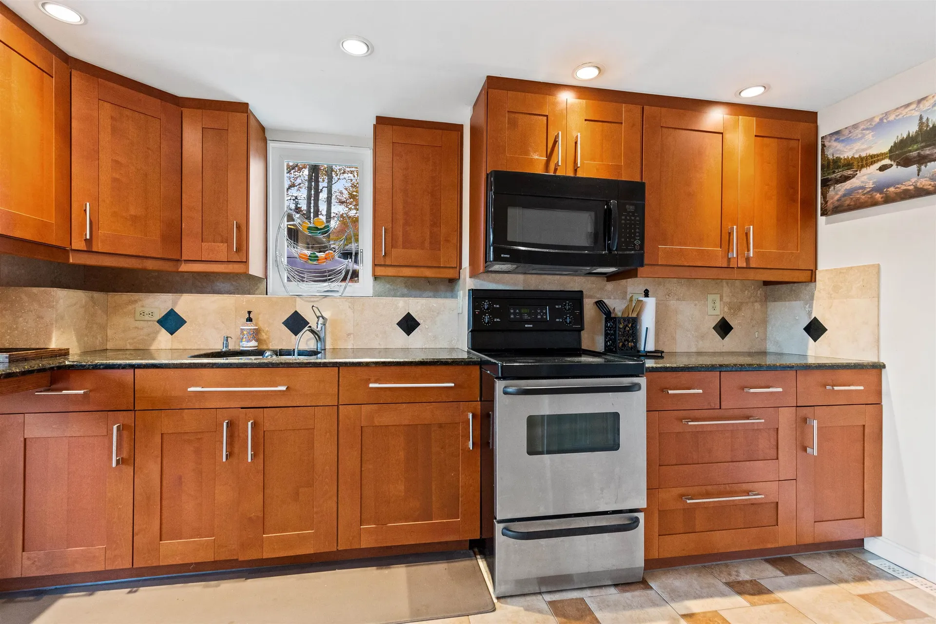 80 Hemlock Drive Gilmanton NH 03237
