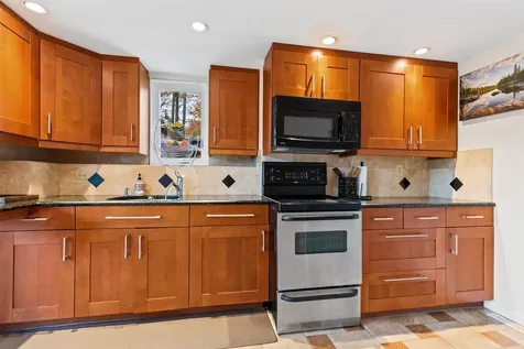 80 Hemlock Drive Gilmanton NH 03237
