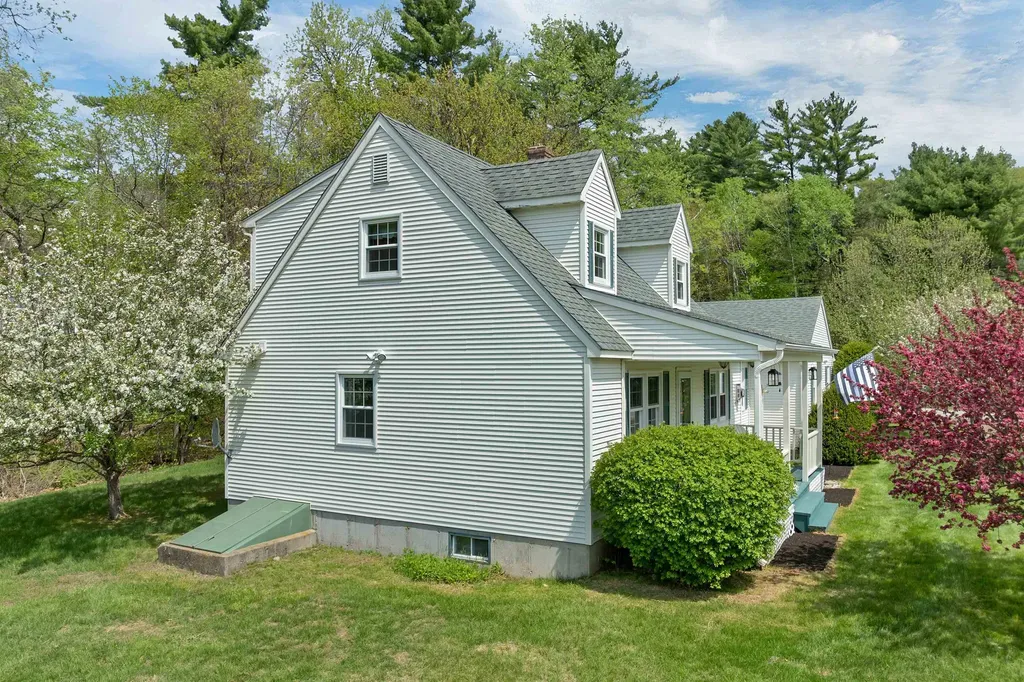 145 Turnpike Road Northfield NH 03276