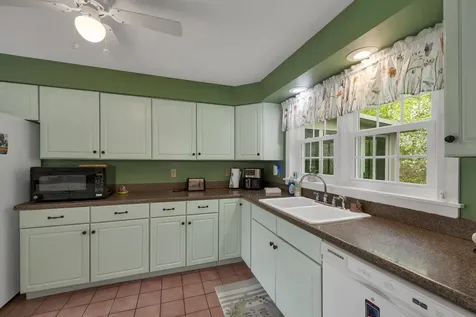 145 Turnpike Road Northfield NH 03276