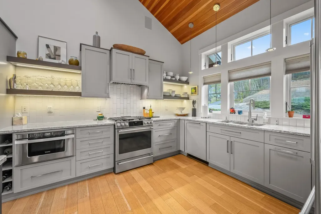 116 North Hampshire Ridge Road Jackson NH 03846