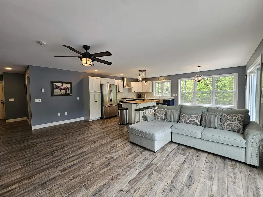 8 Mount Carter Drive Gorham NH 03581
