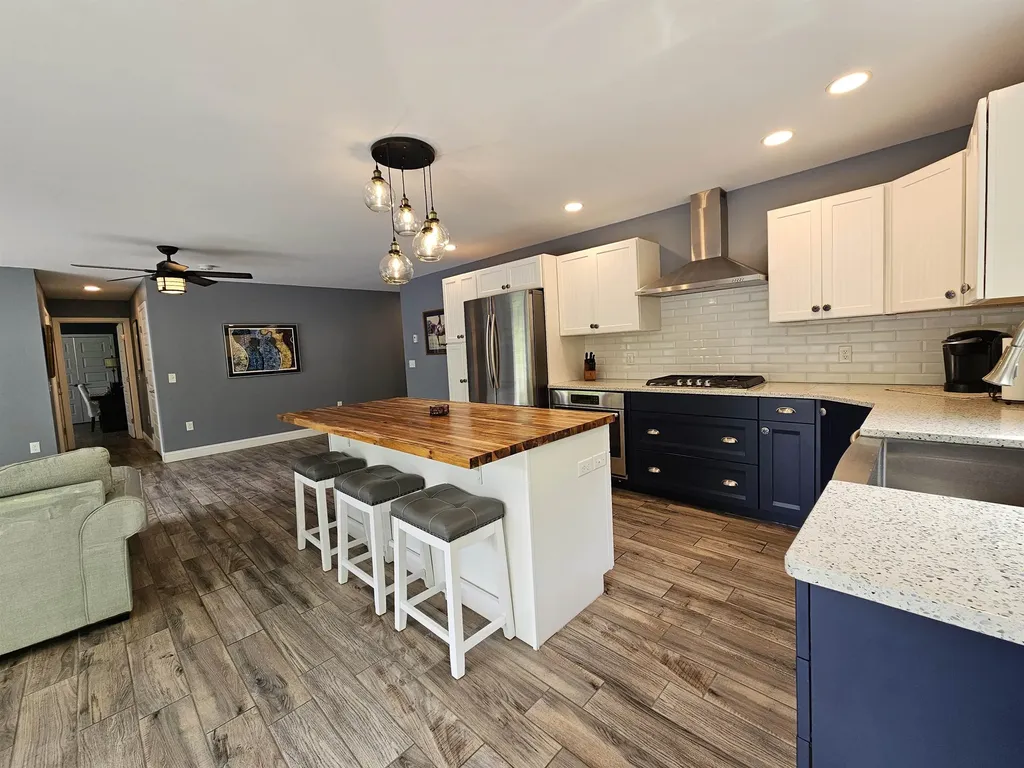 8 Mount Carter Drive Gorham NH 03581
