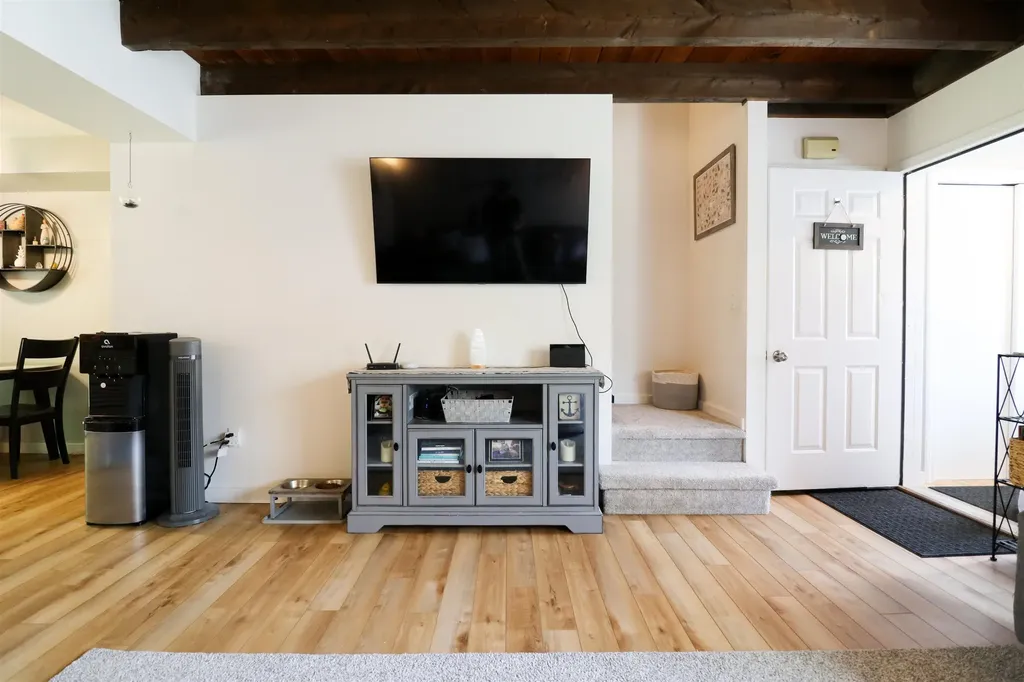 133 Colonial Drive Hartford VT 05001