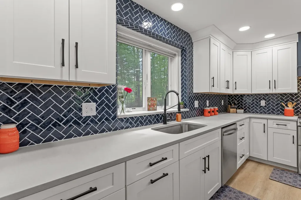 38 Nantucket Place Greenland NH 03840