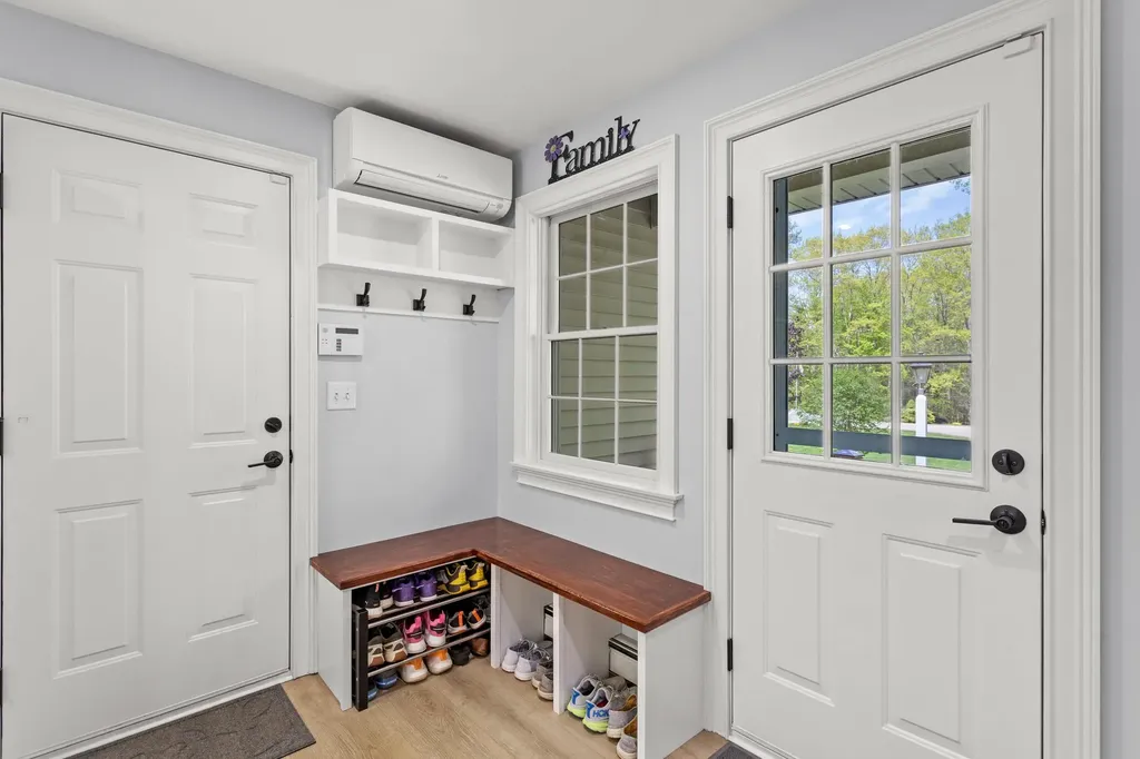 38 Nantucket Place Greenland NH 03840