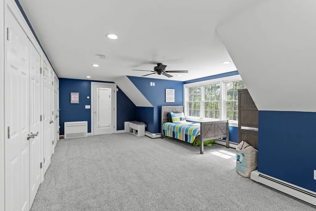 38 Nantucket Place Greenland NH 03840