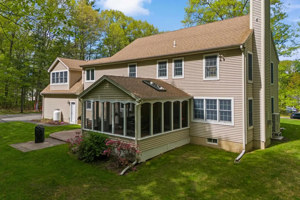 38 Nantucket Place Greenland NH 03840