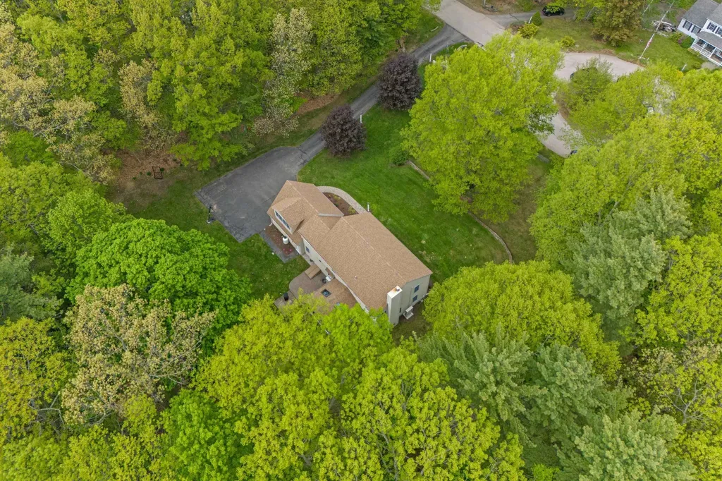 38 Nantucket Place Greenland NH 03840