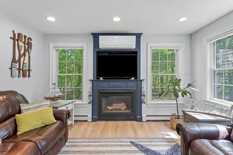 38 Nantucket Place Greenland NH 03840