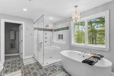 38 Nantucket Place Greenland NH 03840