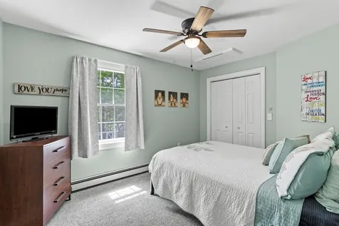 38 Nantucket Place Greenland NH 03840