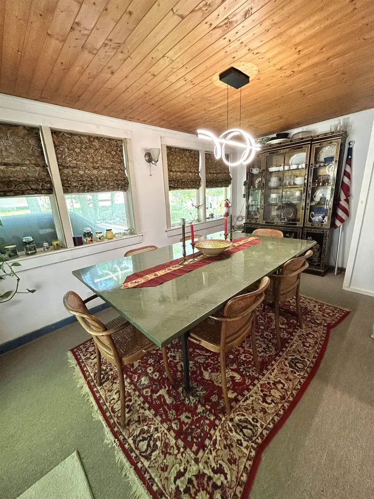 112 East Avenue Burlington VT 05401