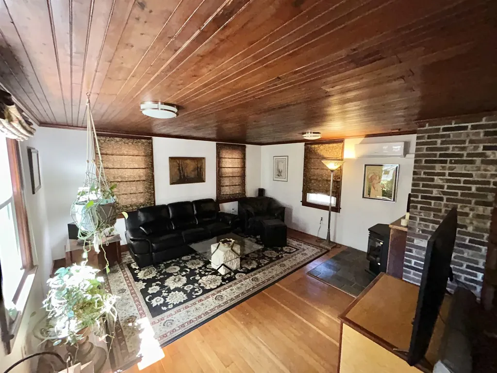 112 East Avenue Burlington VT 05401