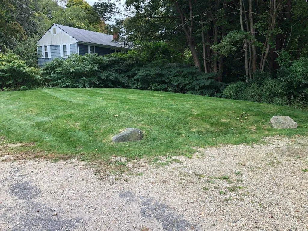 66 Rogers Road Kittery ME 03904