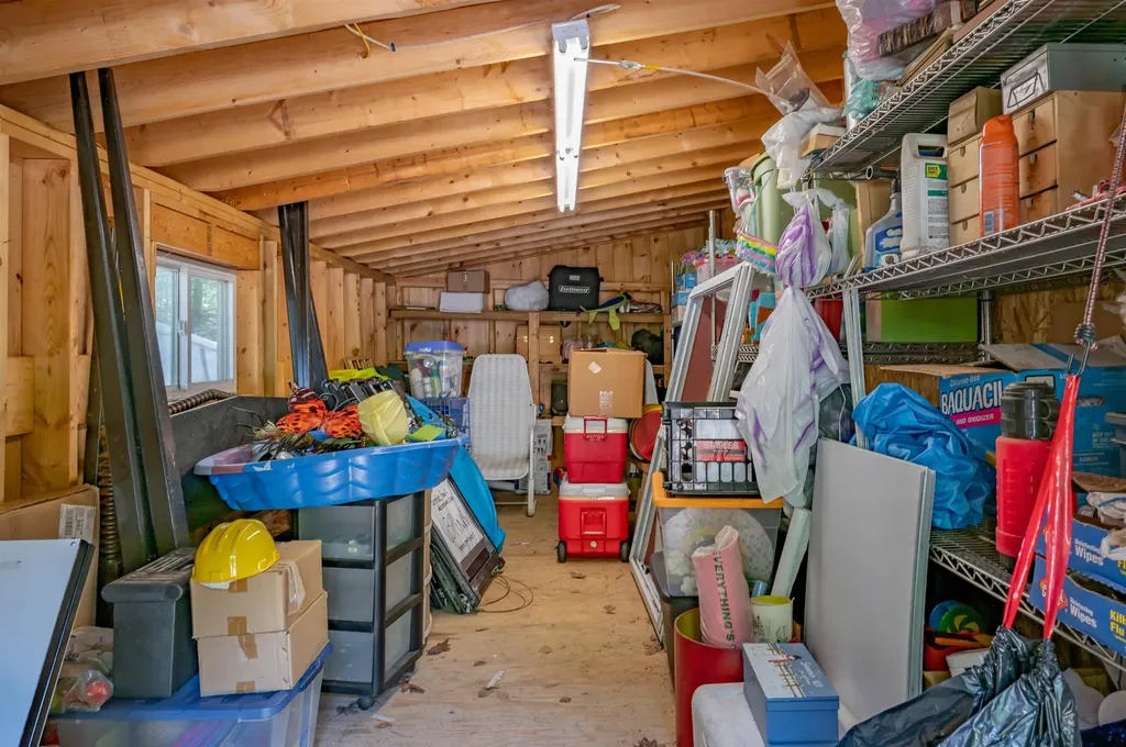 63 Pine Hill Road Weare NH 03281