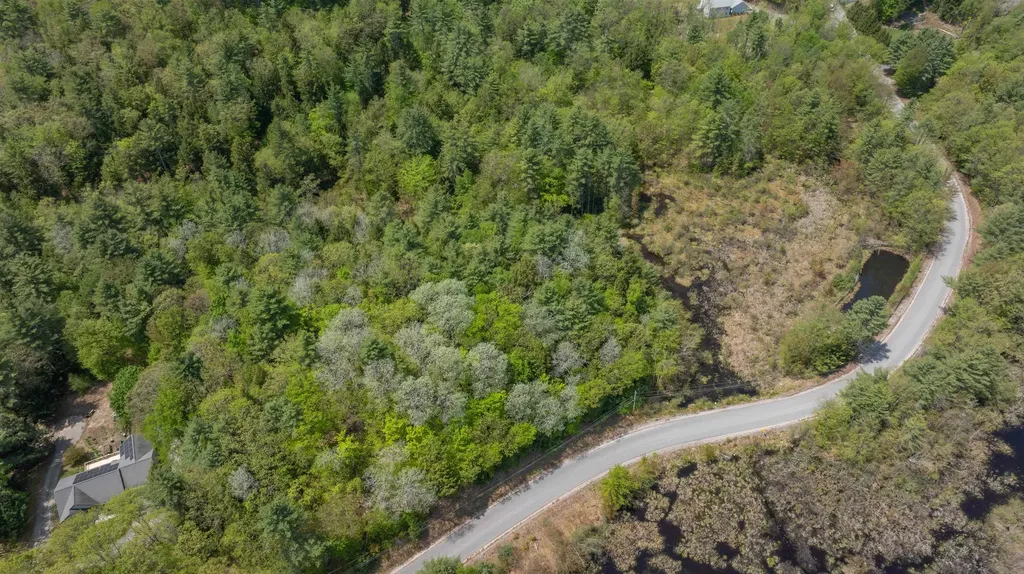 63 Pine Hill Road Weare NH 03281