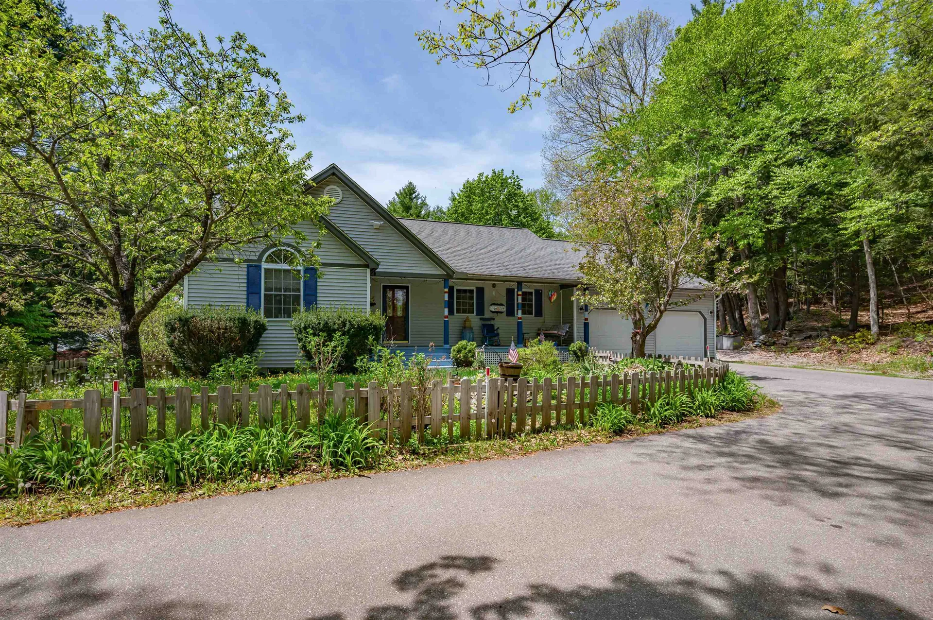 63 Pine Hill Road Weare NH 03281