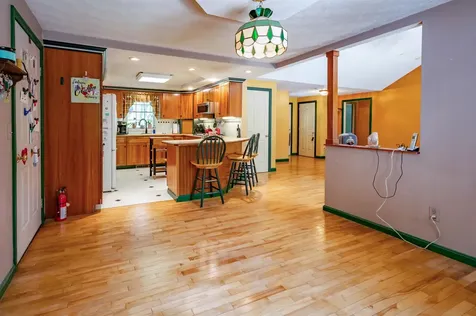 63 Pine Hill Road Weare NH 03281