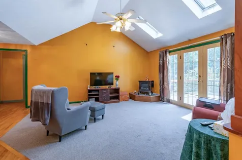 63 Pine Hill Road Weare NH 03281