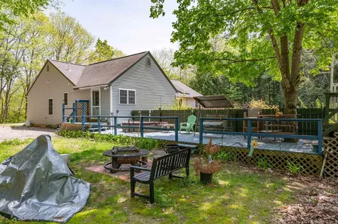 63 Pine Hill Road Weare NH 03281