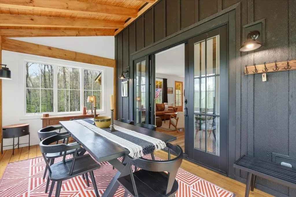 155 Brookman Road Pownal VT 05261