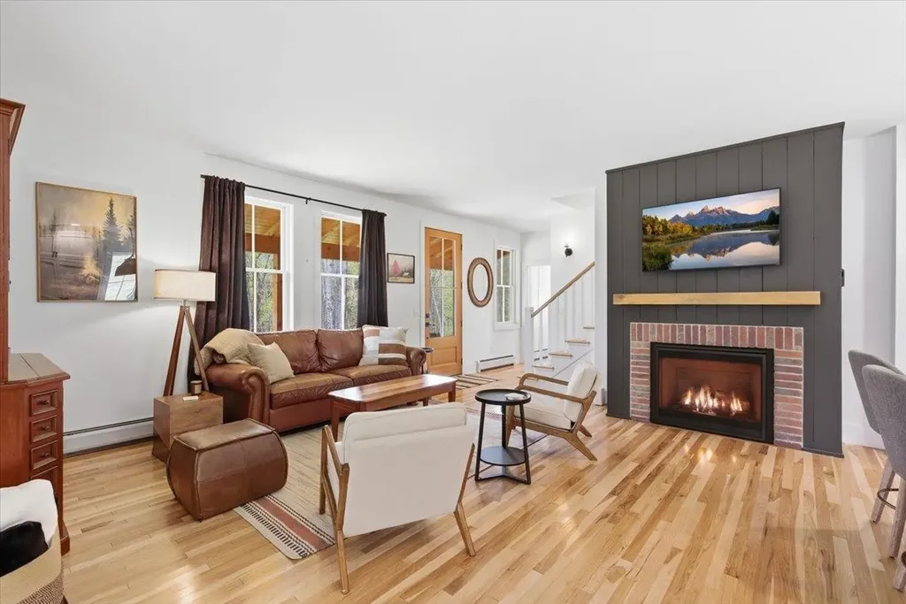 155 Brookman Road Pownal VT 05261