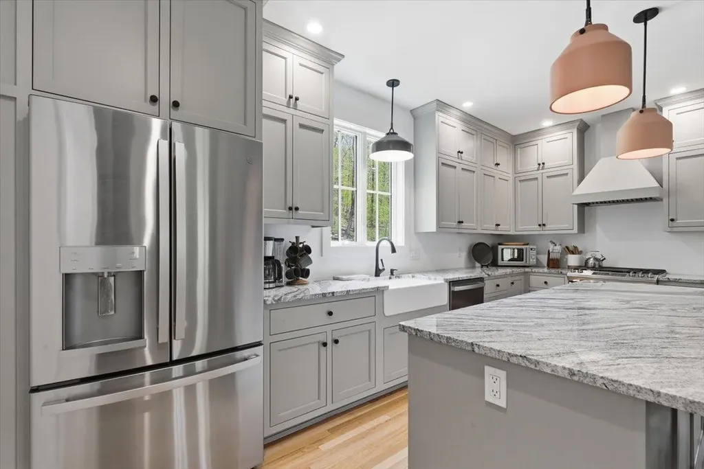 155 Brookman Road Pownal VT 05261