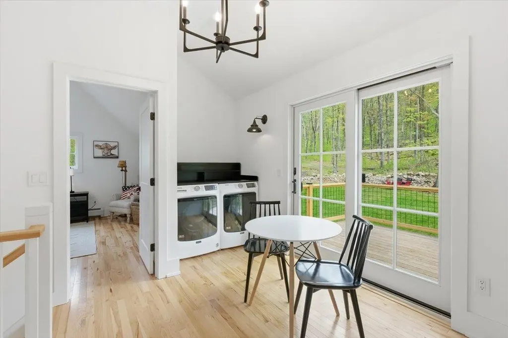 155 Brookman Road Pownal VT 05261