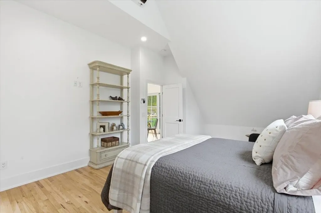 155 Brookman Road Pownal VT 05261