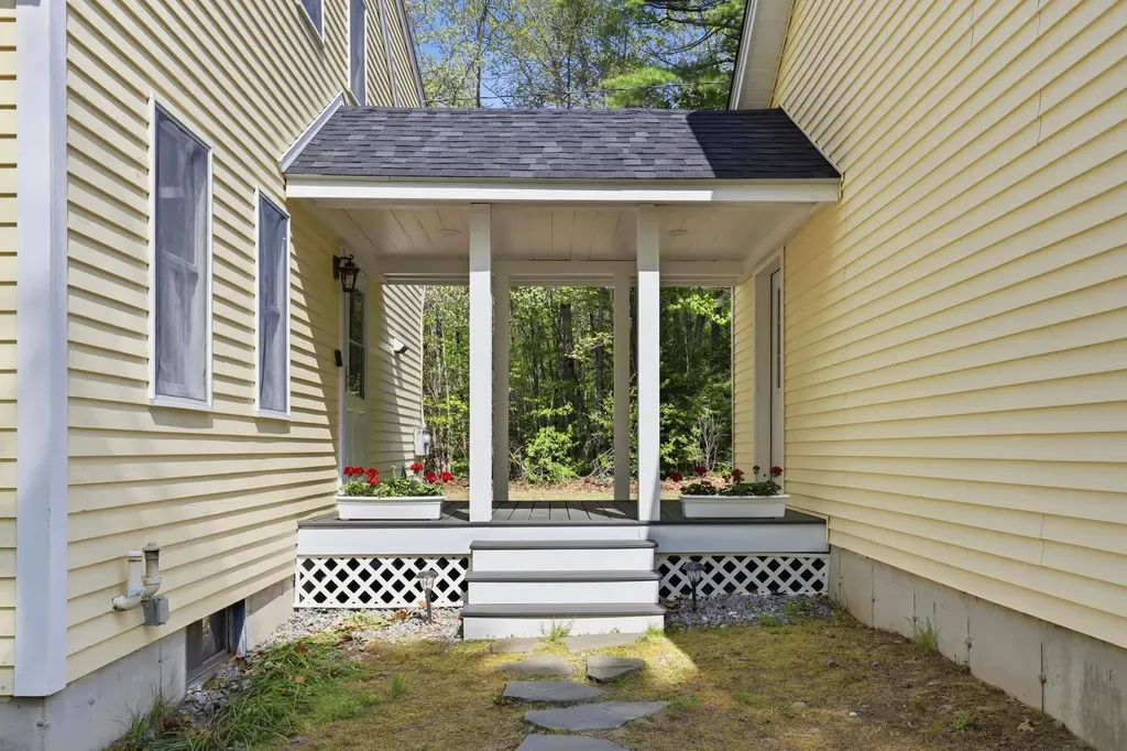 1 Howard Lane New Boston NH 03070
