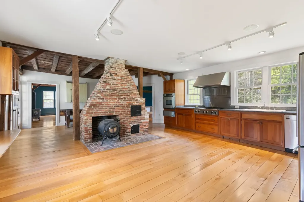 350 Sunset Lake Road Newfane VT 05362