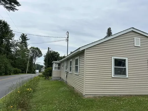 46 Glendale Place Gilford NH 03249