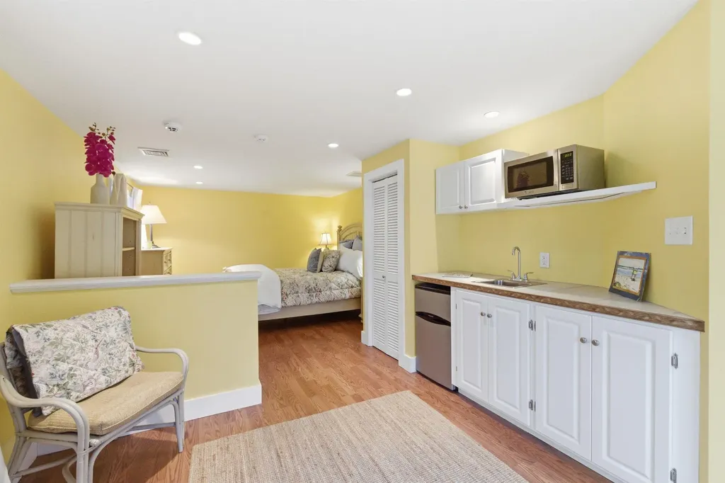 2671 Parade Road Laconia NH 03246